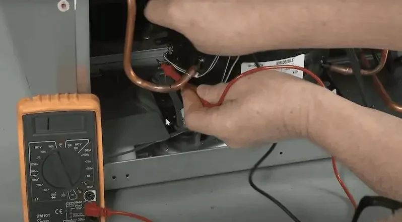 Constatare combina frigorifica